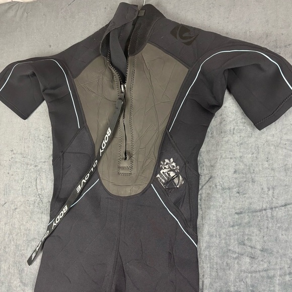 Body Glove Black Surf One Piece - Picture 2 of 12